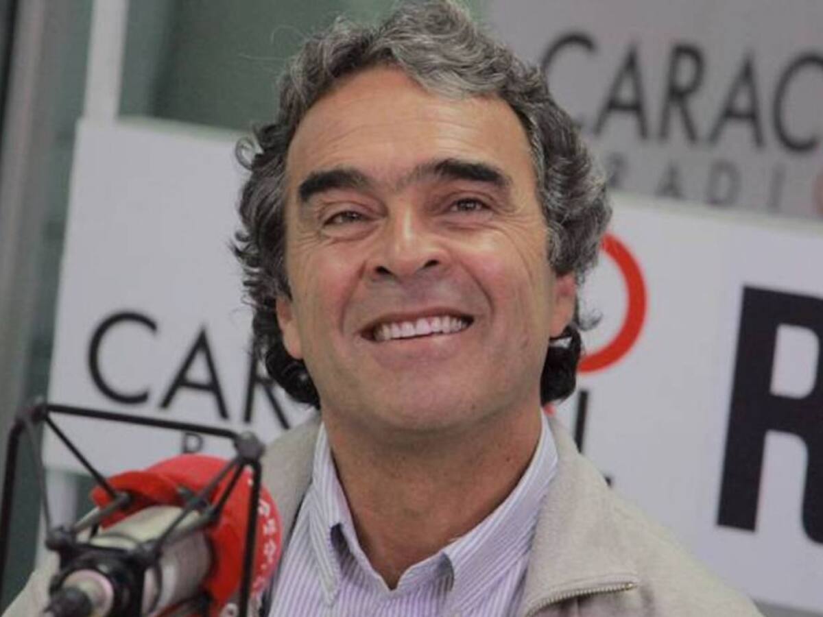 Estoy desconcertado con las palabras que dijo Alejandro Gaviria: Fajardo