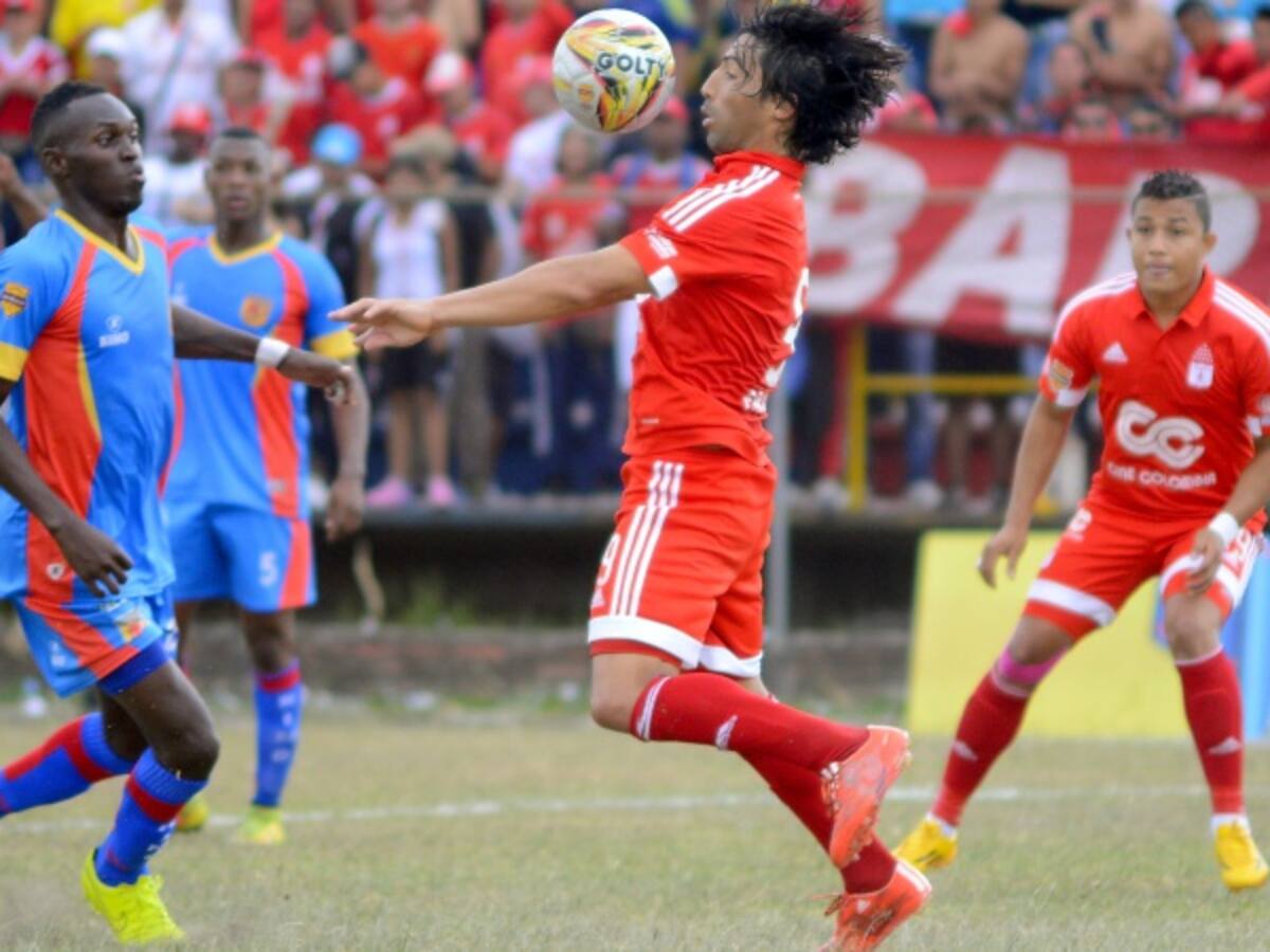 Hemos mejorado partido tras partido y estamos construyendo el objetivo: Farías