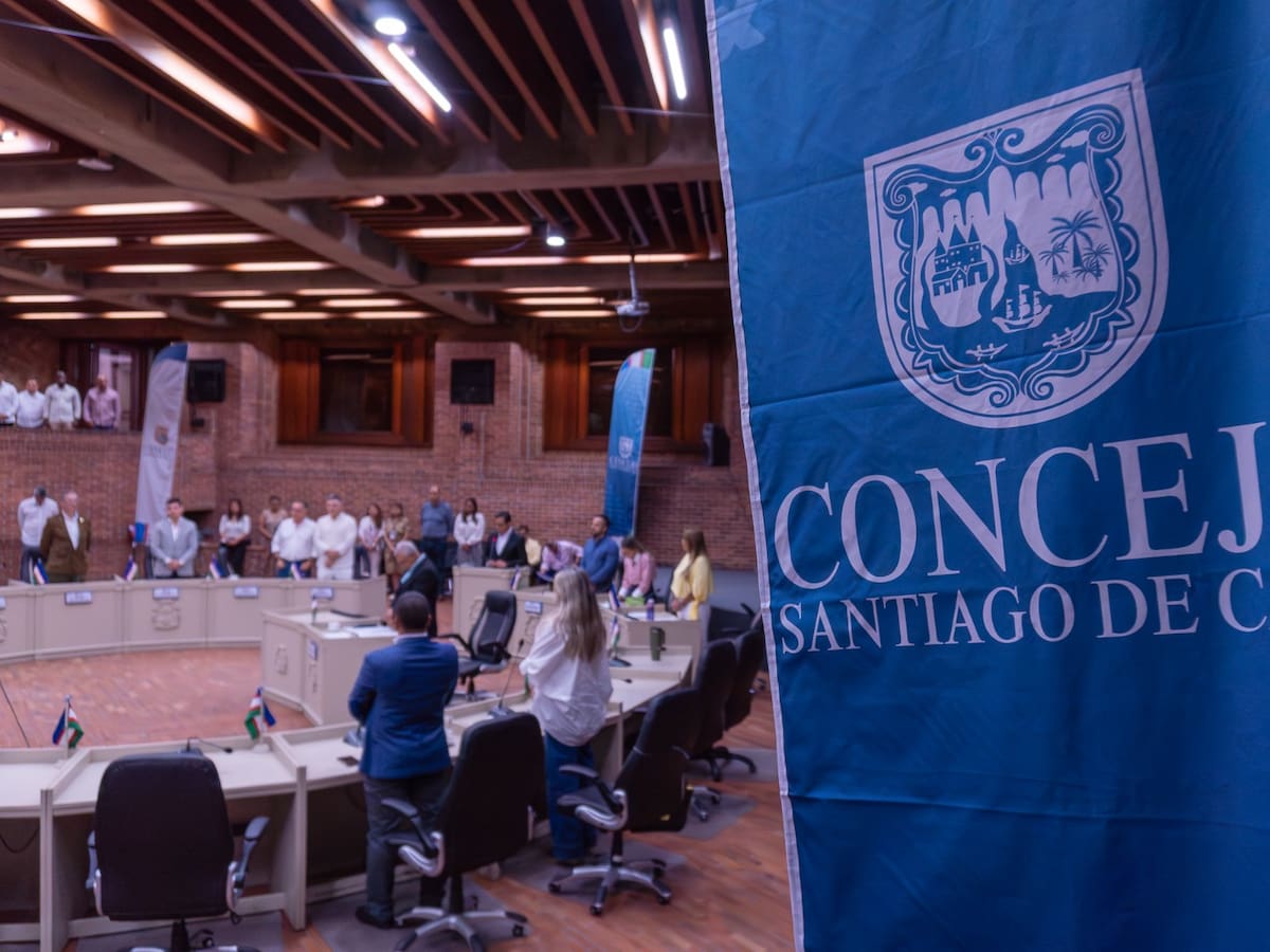 Concejo de Cali no está obligado a elegir contralor de la misma terna, dice presidenta Daniela Plaza
