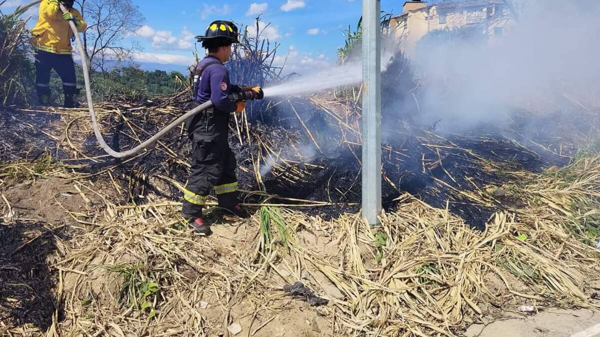 Gobierno buscará pagar más de $25 mil millones que se deben a los cuerpos de bomberos