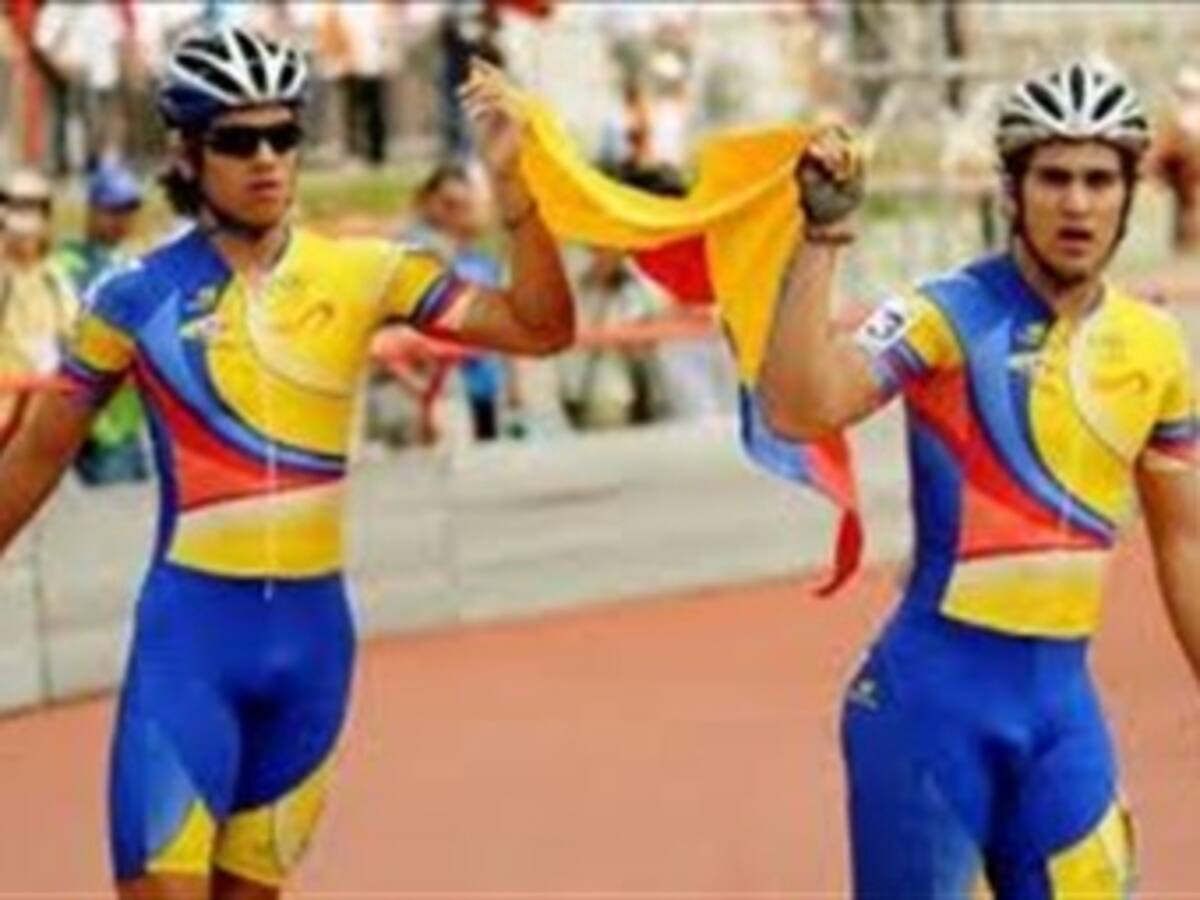 La selección Colombia de patinaje de carreras sigue imparable en la Copa Europea