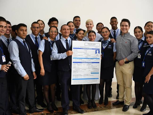 Alianza Público Privada permite emplear a jóvenes del Valle