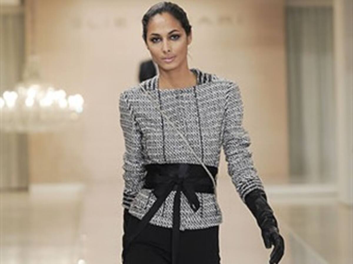Diseñador israelí rescata tendencias estadounidenses en semana de la moda de NY