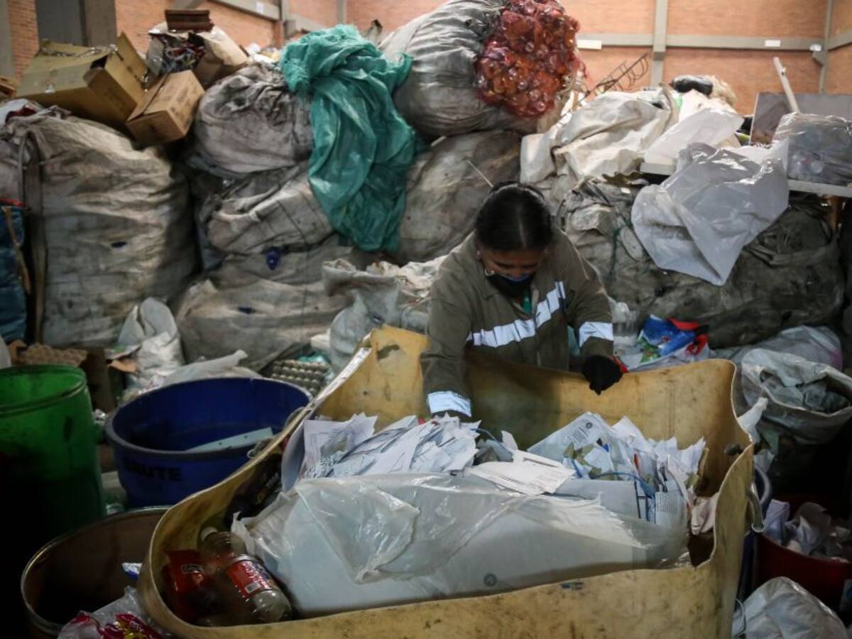 Más de 60mil familias sin sustento por Decreto 1120, denuncian recicladores