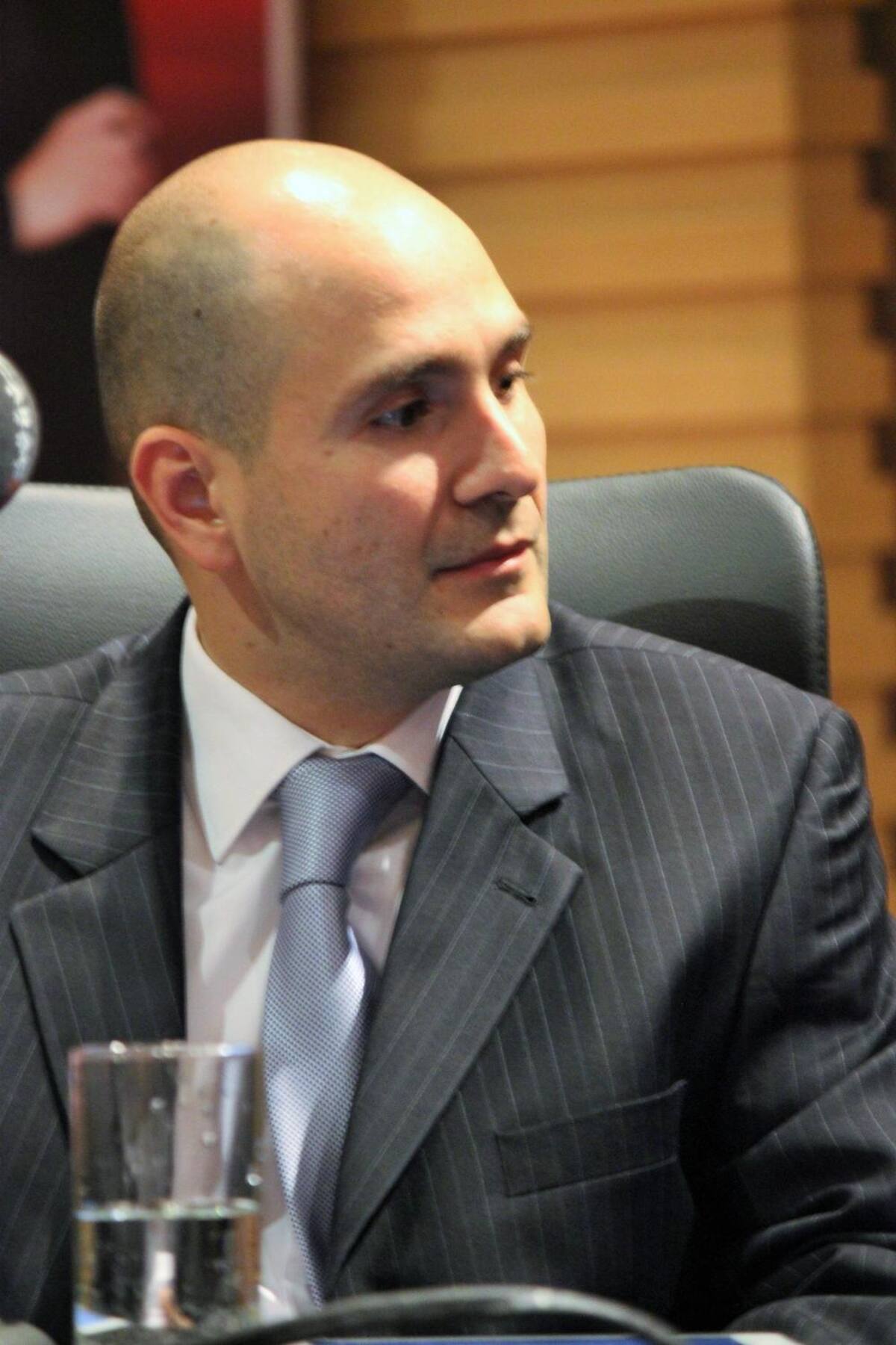 Alejandro Toro