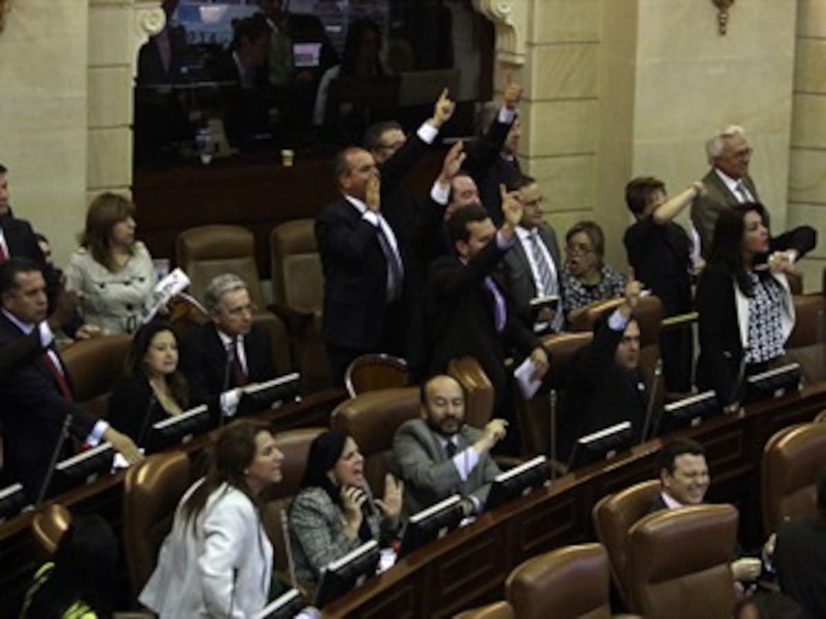 Senado aprueba en segundo debate Reforma de Equilibrio de Poderes