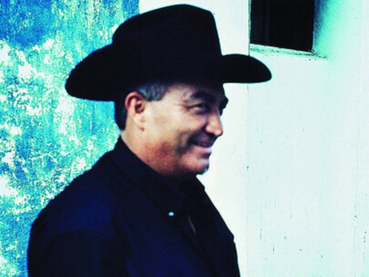 Eliades Ochoa conmemora los 25 años de Buena Vista Social Club