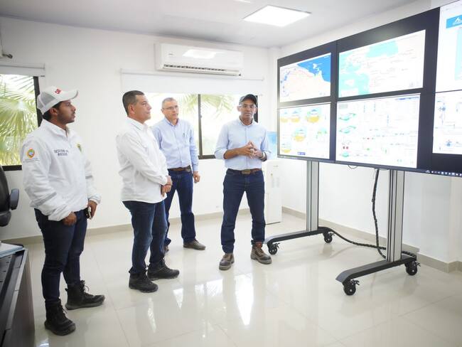 “Esta noche, el 80% de los hogares ya contará con agua”: Alcalde Dumek Turbay