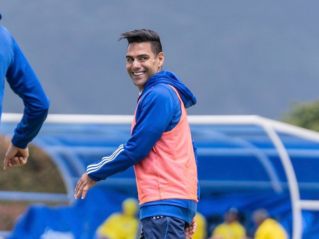 Falcao García entrenando a la par de sus compañeros de Millonarios / Twitter: @Millosfcoficial.