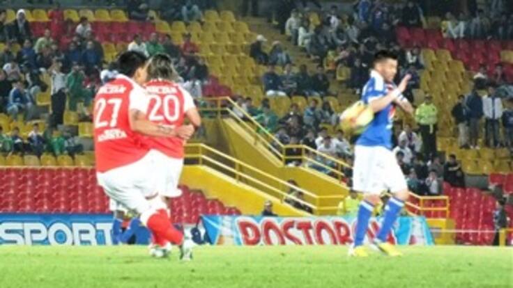 Santa Fe y Millonarios juegan por la reclasificación en el segundo clásico bogotano