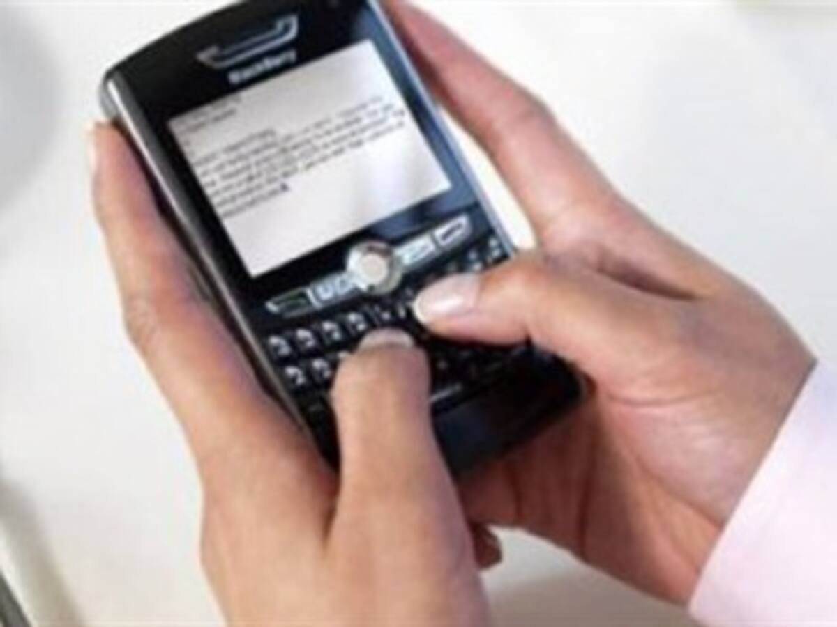 Gobierno pondrá en cintura a los operadores de telefonía celular