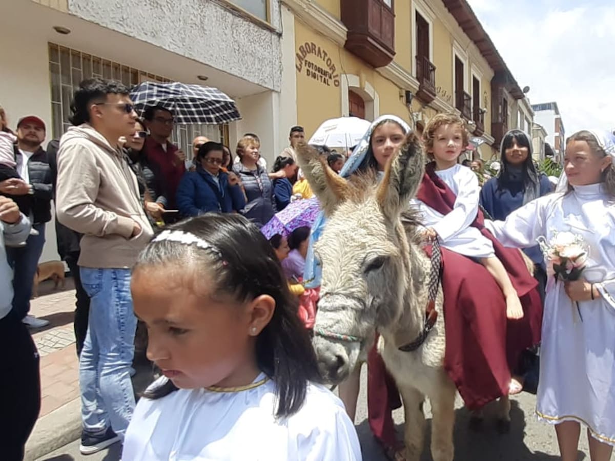 Más de 5.000 personas esperan en el Vía Crucis en vivo del sector occidental de Tunja este año