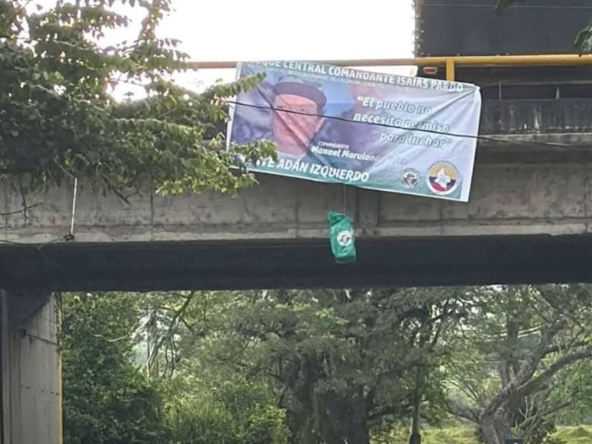 Retiran pancarta de disidencias de las FARC en la entrada de Tuluá, Valle