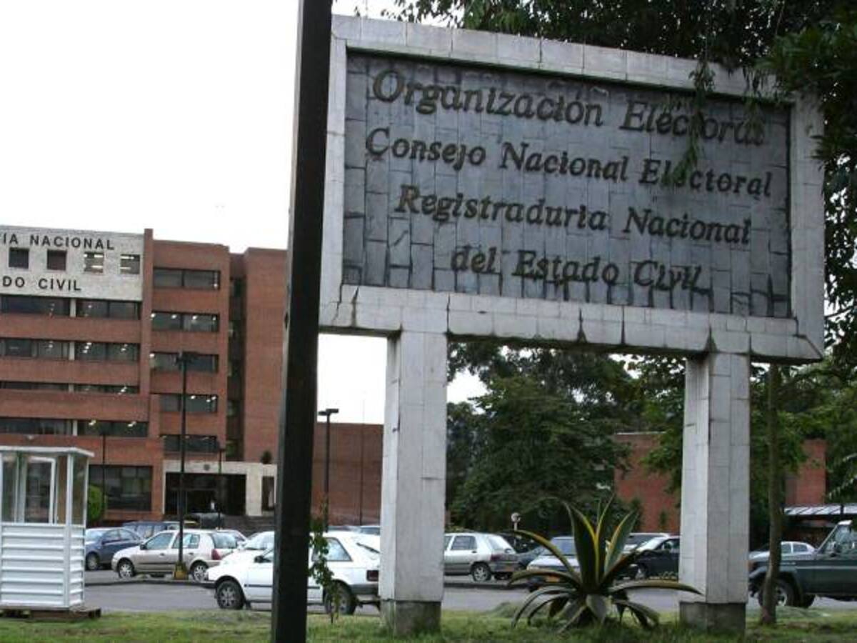 Partidos políticos serán sancionados por avalar a candidatos inhabilitados