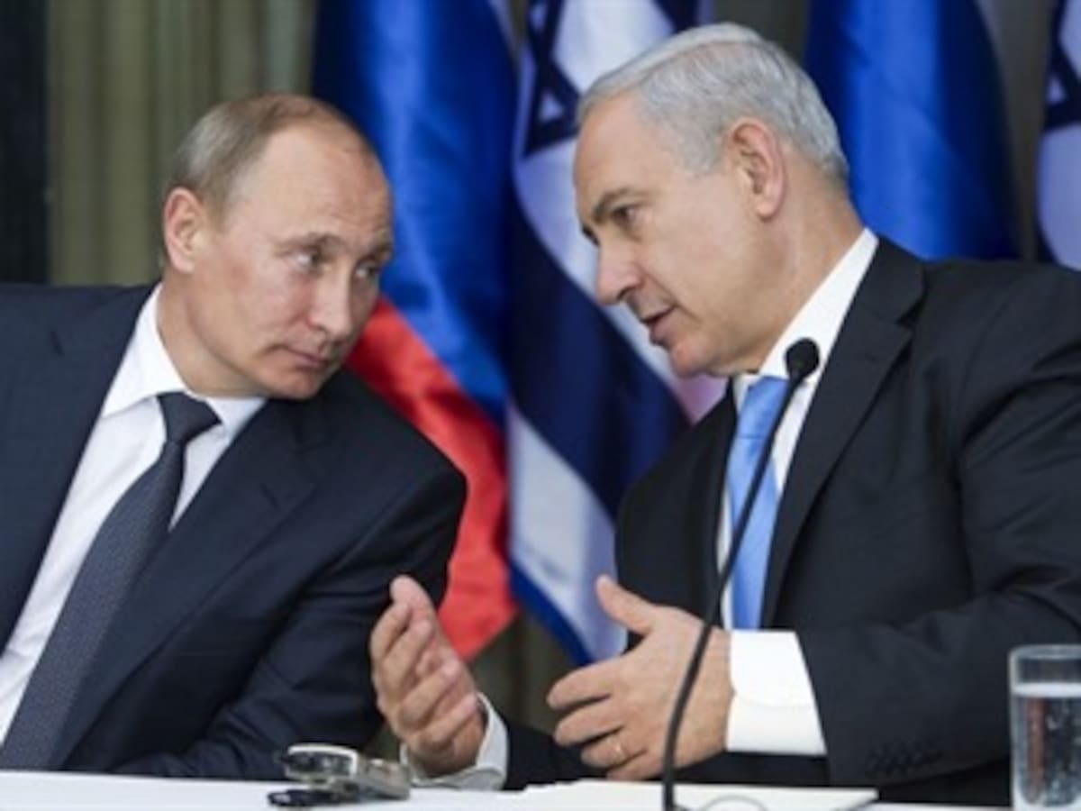 Netanhayu viajará a Rusia para hablar con Putin del suministro de armas a Siria