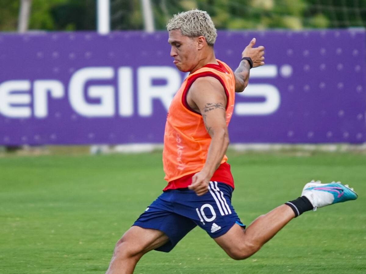 Juanfer Quintero da su versión sobre la salida del Junior ¿contradijo a Bolillo Gómez?