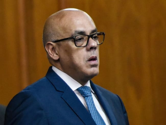 Chavismo indulta opositores “en aras de promover la paz”