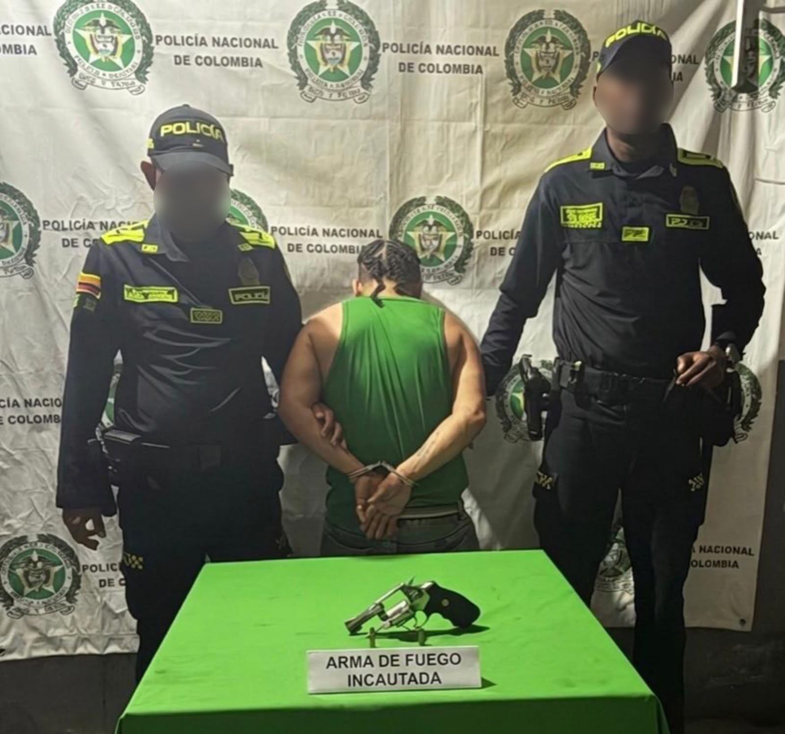 Capturado presunto delincuente por portar un arma de fuego ilegal en el barrio Arroz Barato