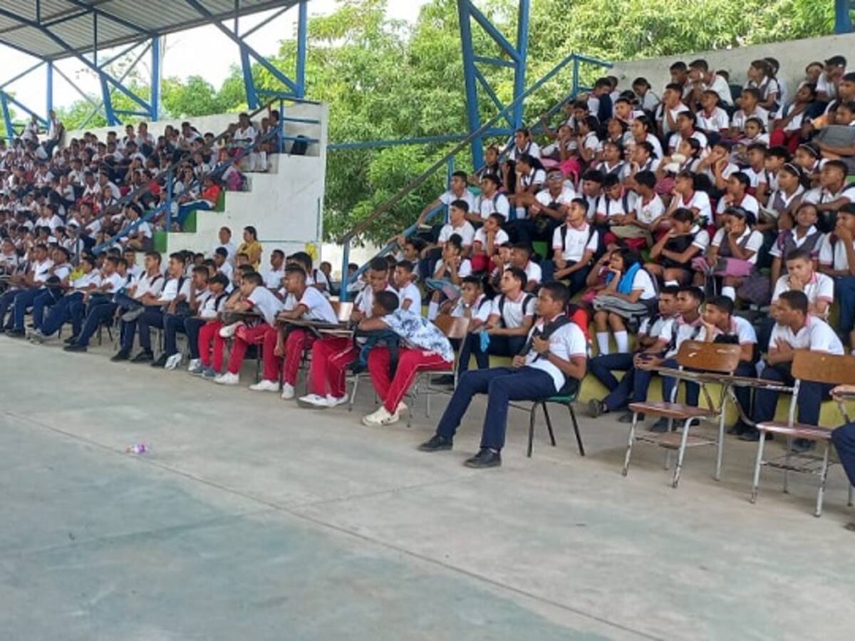 Policía adelanta campaña que busca evitar reclutamiento forzado de niños en Bolívar