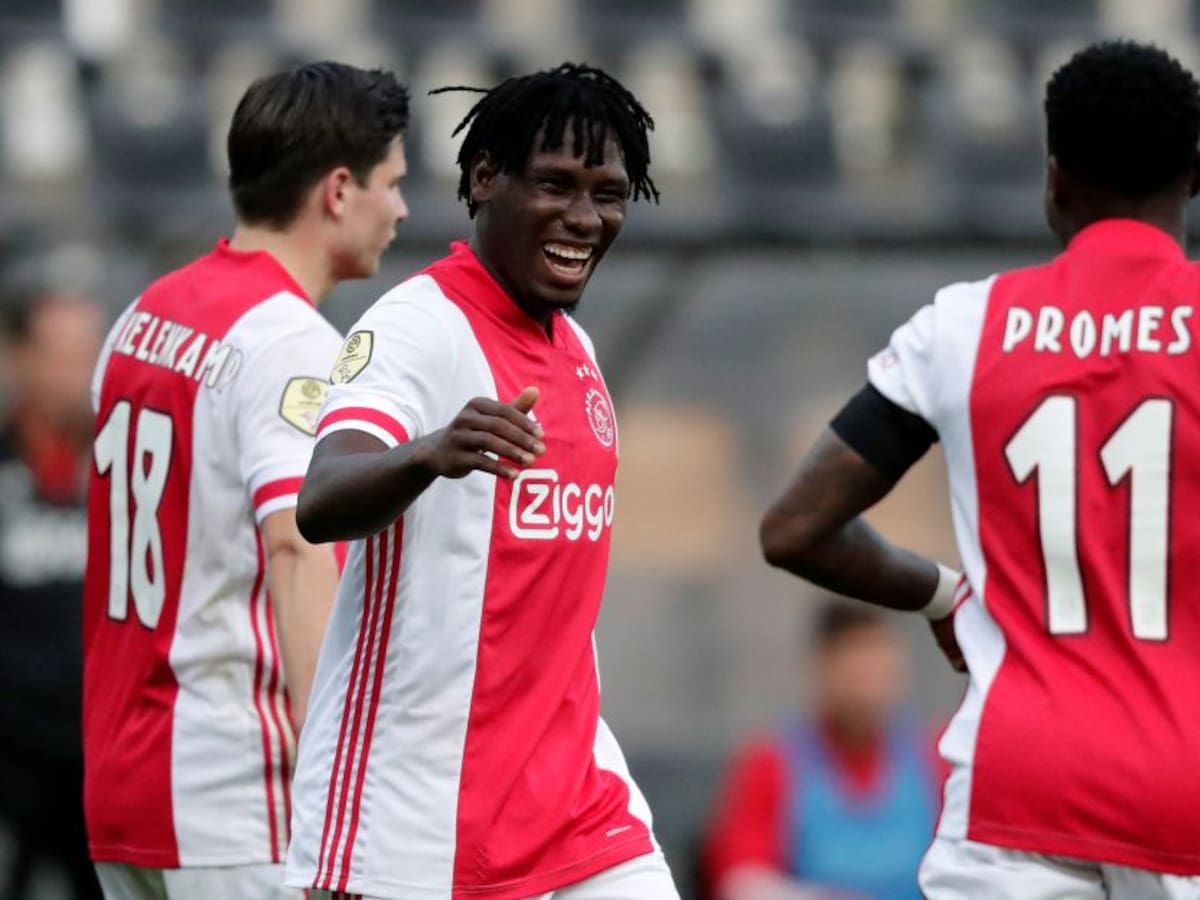 ¡Histórico! Ajax derrotó 13-0 a Venlo con cinco goles de un juvenil