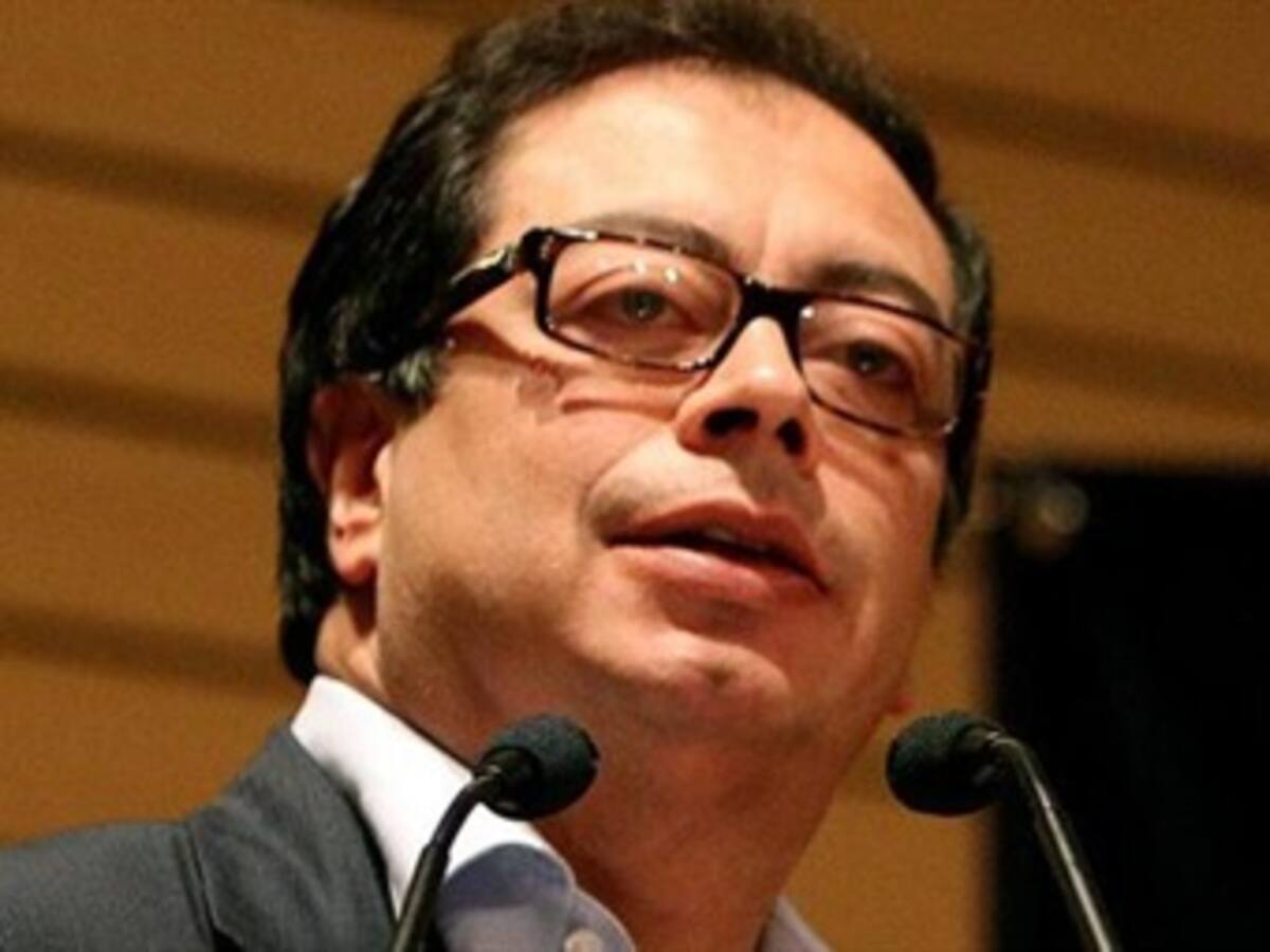 Juez negó como víctimas a personas que piden investigación a Petro