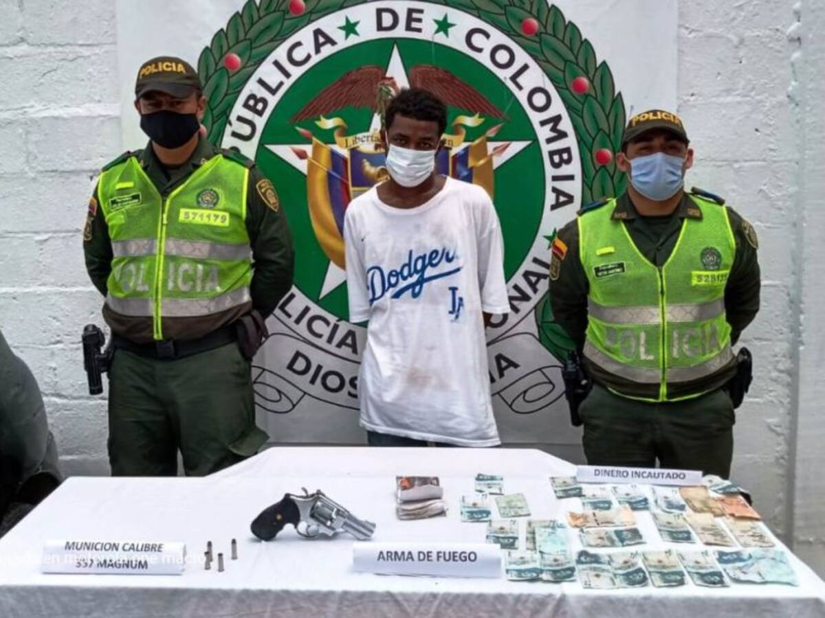 En persecución policial, presunto asaltante es capturado en Cartagena