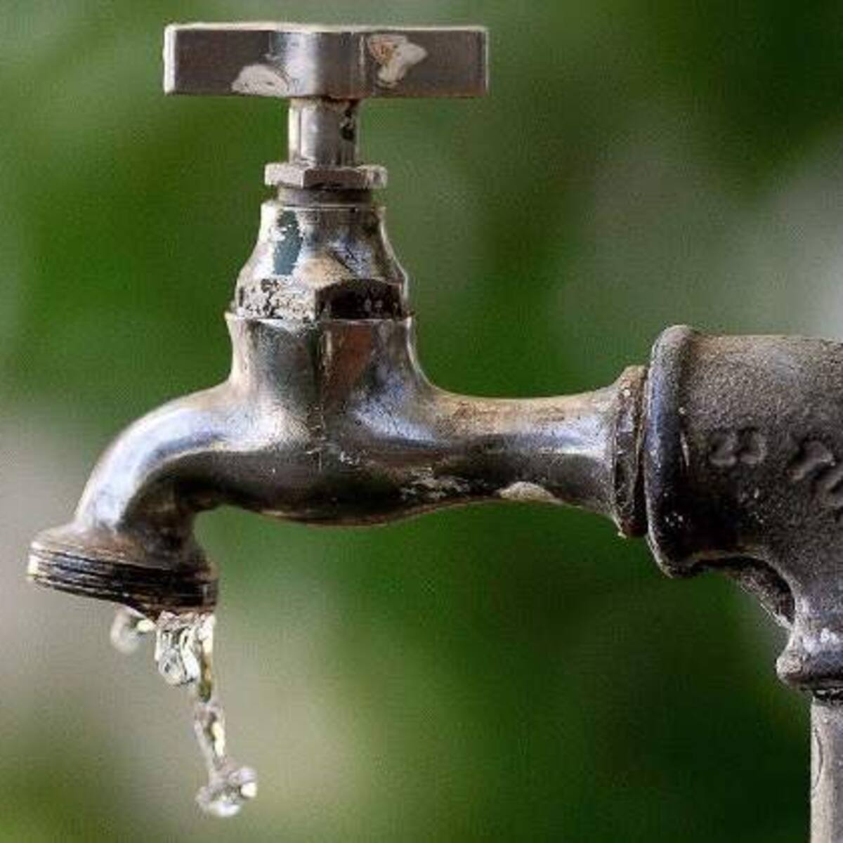 Por daño en tubo matriz están sin agua 9 sectores de Bucaramanga