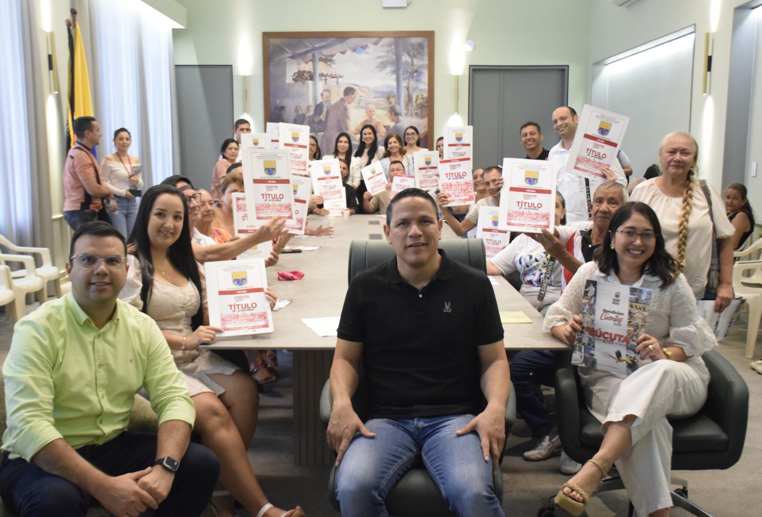 Cúcuta llega a 400 títulos de propiedad y proyecta legalizar mil predios en 2026. / Foto: Alcaldía de Cúcuta.