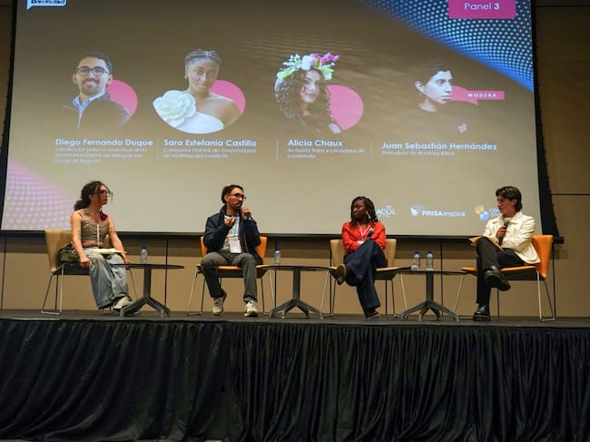 Generación Z es la denominación que sociólogos y publicistas les dieron a las personas nacidas entre 1997 y 2012 con el fin de continuar la secuencia de las letras X - Y. Corresponde a quienes nacieron en la era del internet y las redes sociales. | Foto: Caracol Radio.