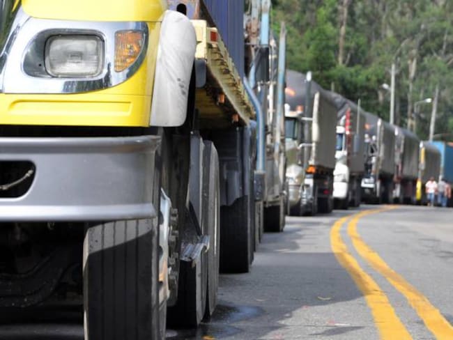 Gobierno anuncia cubrimiento del 100% a vehículos afectados por paro camionero