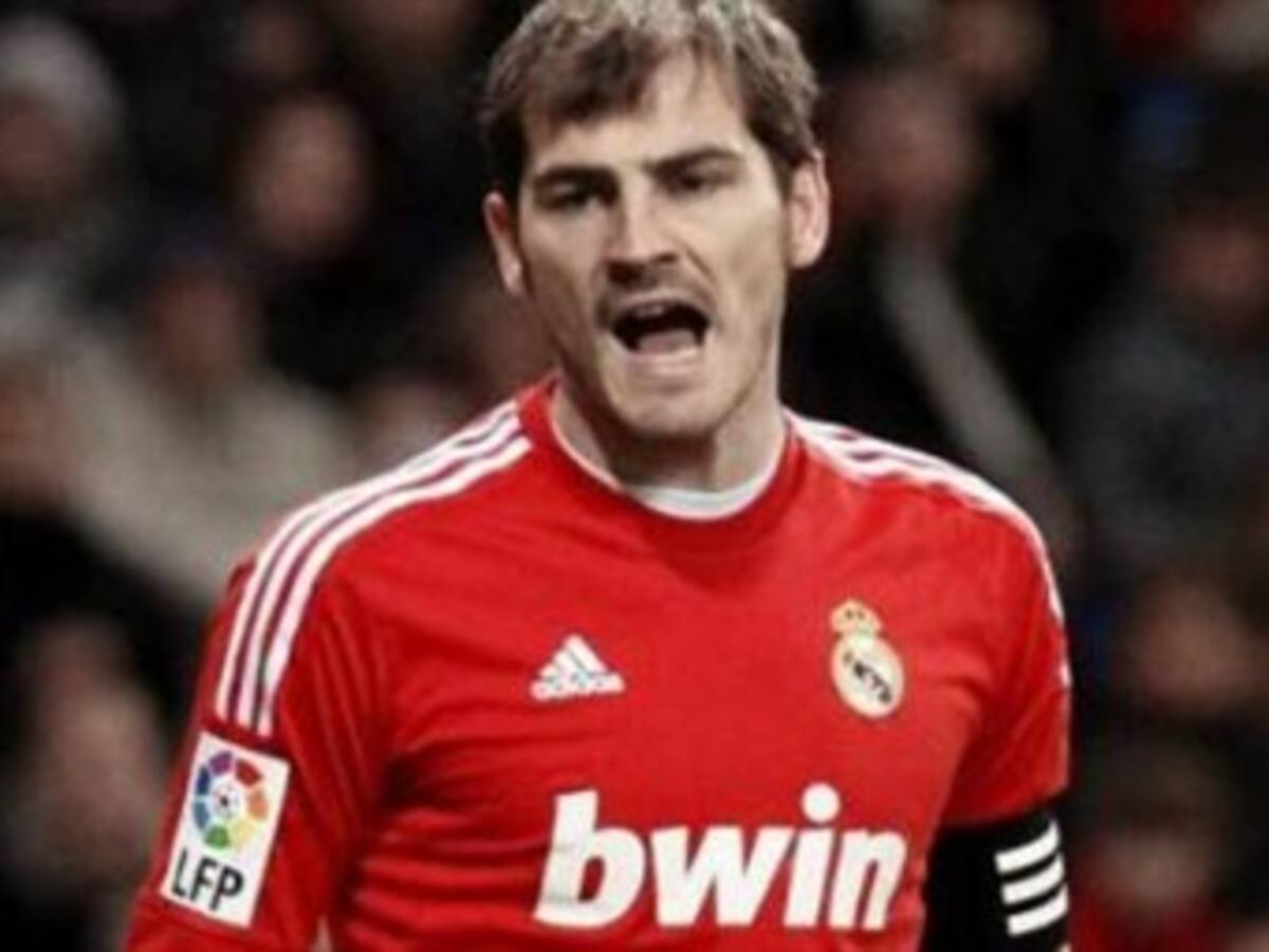 Iker Casillas regresó a los entrenamientos tras su lesión