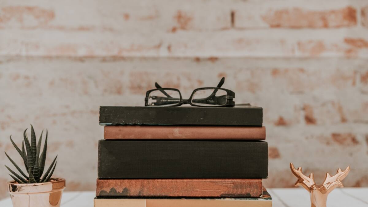 “El día a día en la Literatura” por Manuel Drezner