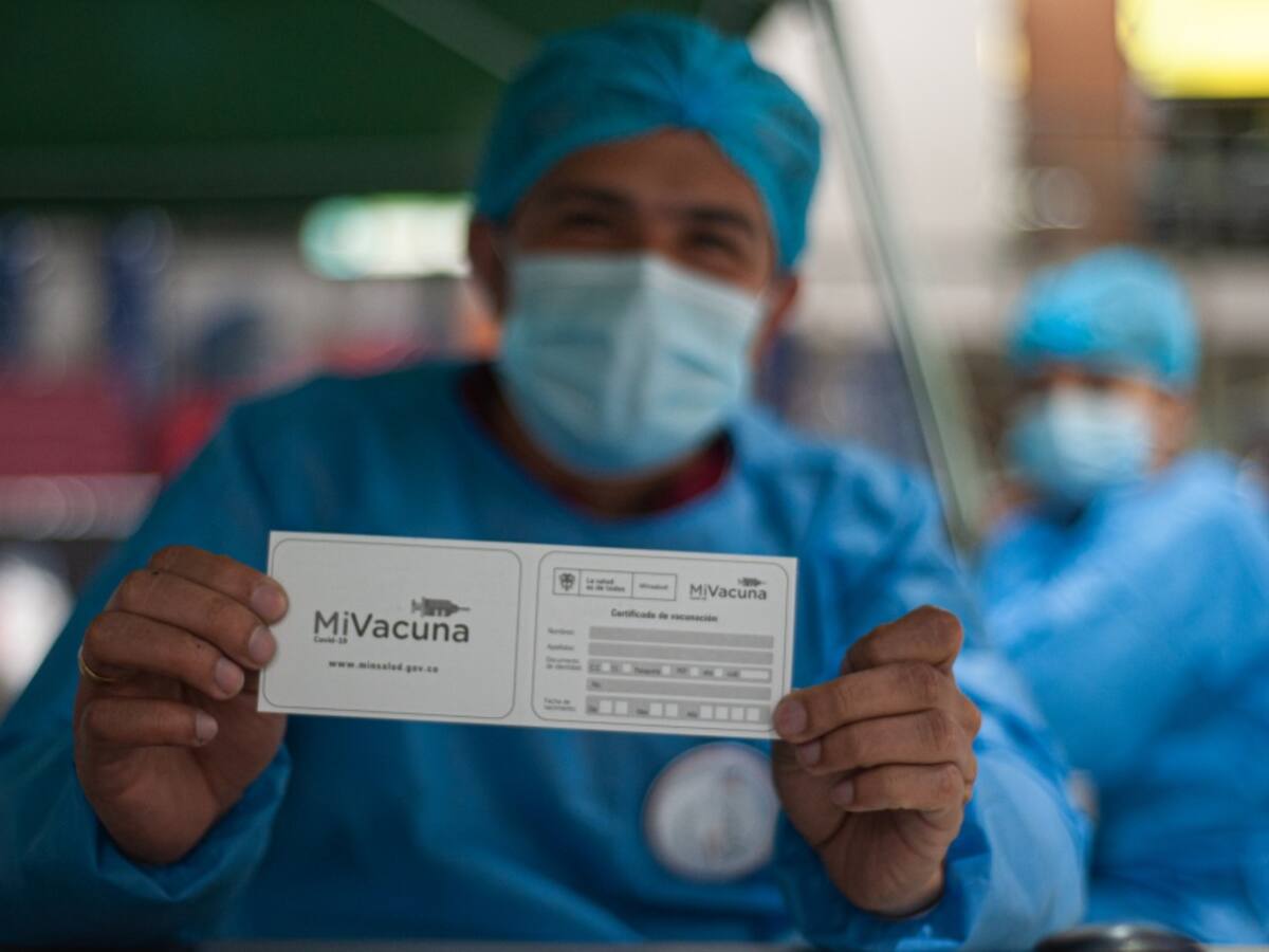 Así puede descargar el certificado digital de vacunación COVID-19