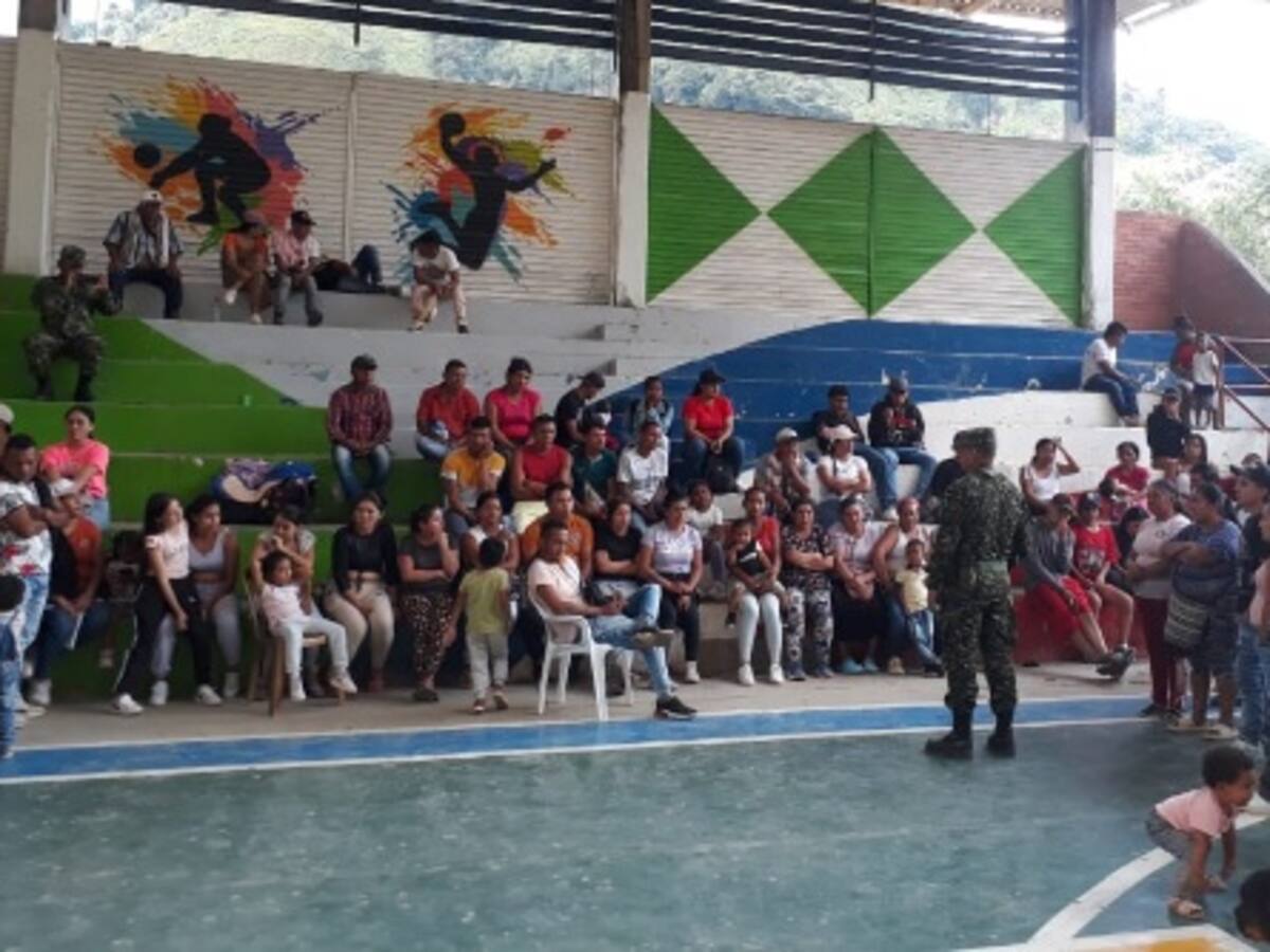 Líder de Argelia, Cauca: “La población está amedrentada… No paran las balaceras”