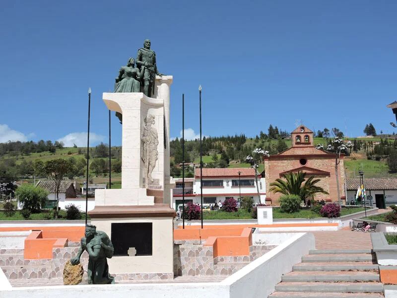 FOTO I CREDITOS AL AUTOR