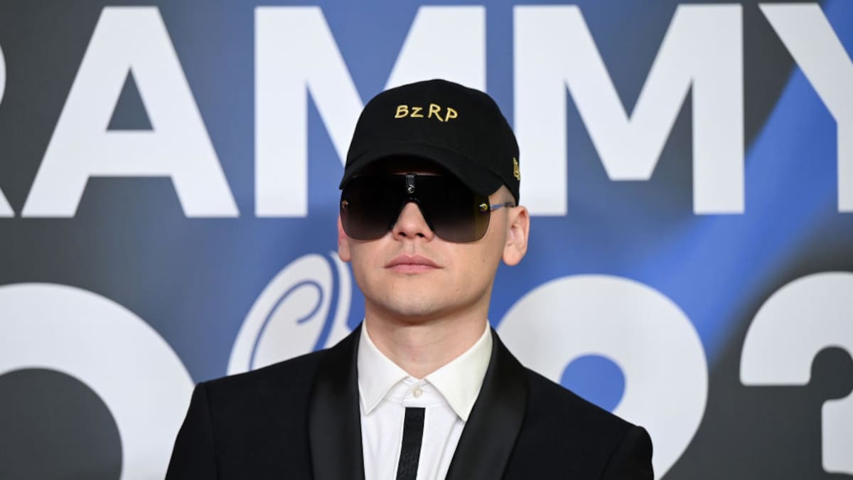 El productor y DJ argentino Bizarrap se une a Bad Bunny y Taylor Swift en la película ‘Toy Story 5′