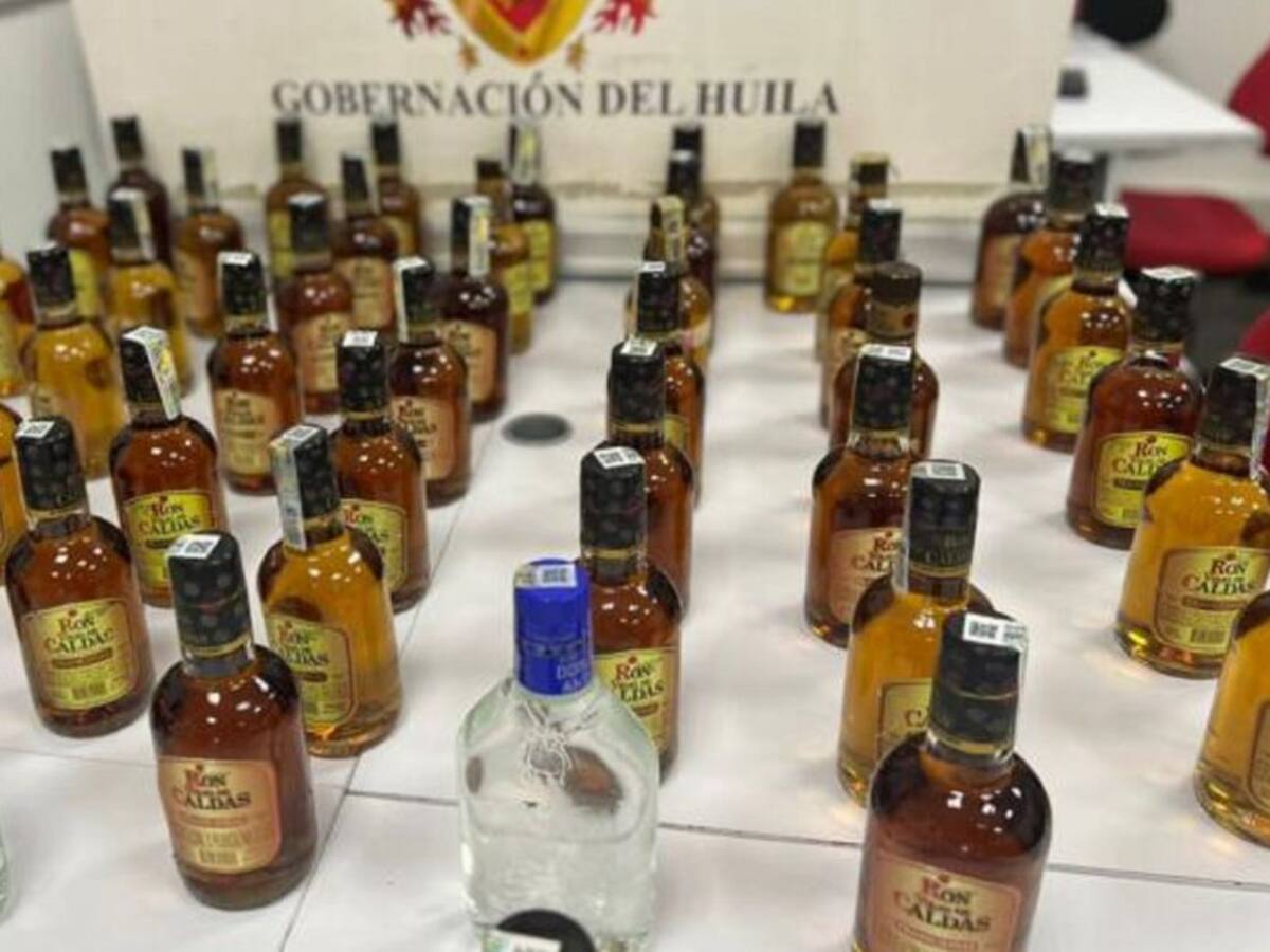 Más de 6000 botellas de licor adulterado se incautaron en el Huila
