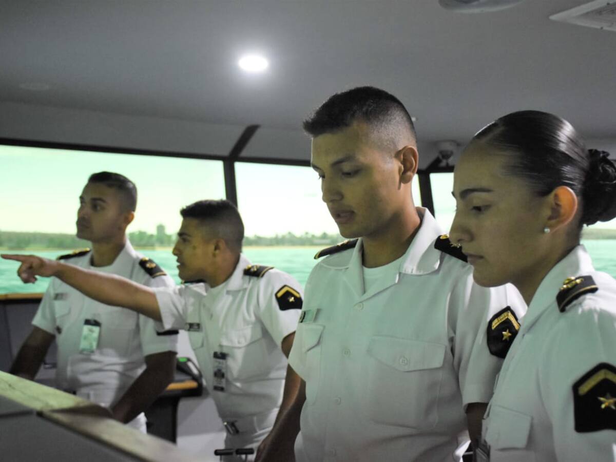 Escuela Naval recibe renovación del registro calificado del programa de Ciencias Náuticas