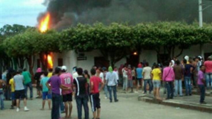 Resumen 11:00 am: Se agrava la situcación por manifestaciones en Tibú, Norte de Santander