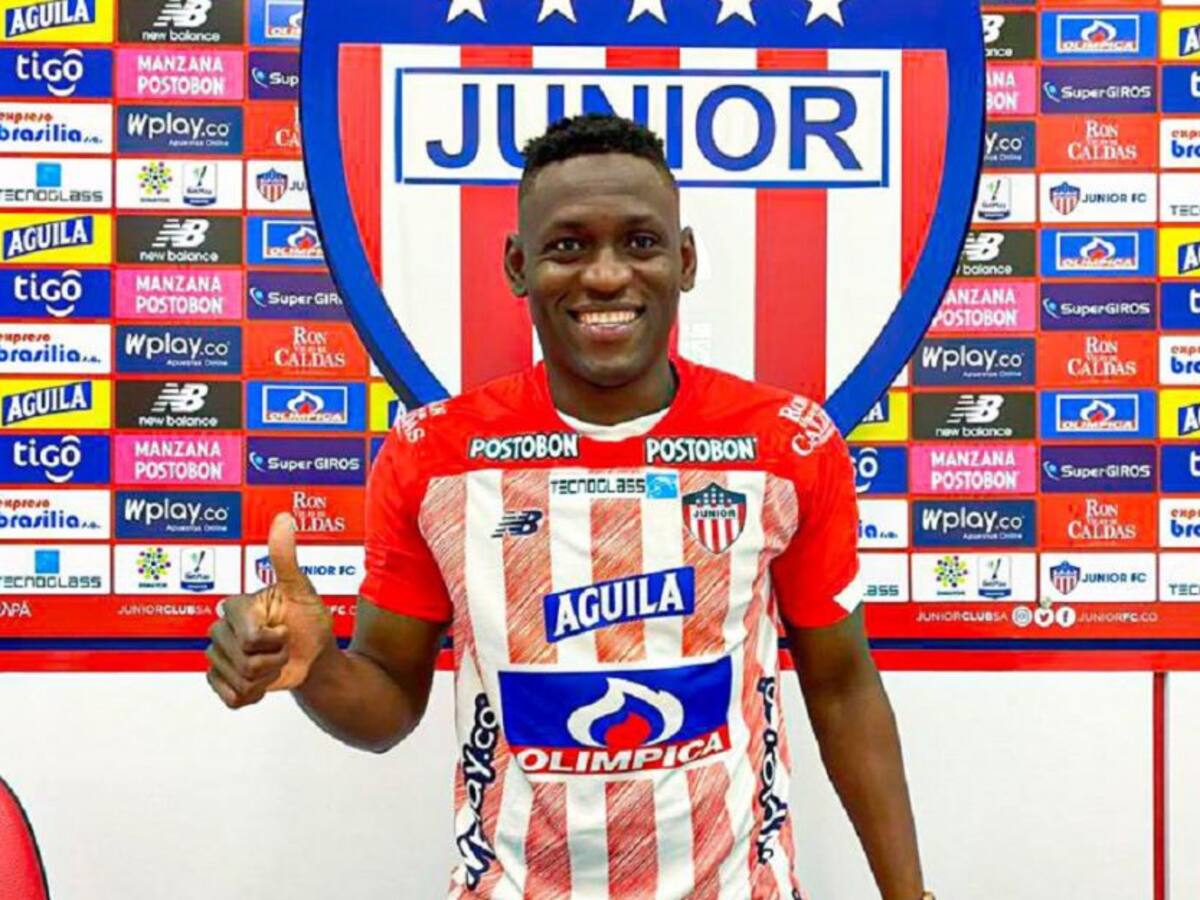 Junior oficializa a Cristian Martínez Borja como su nuevo delantero