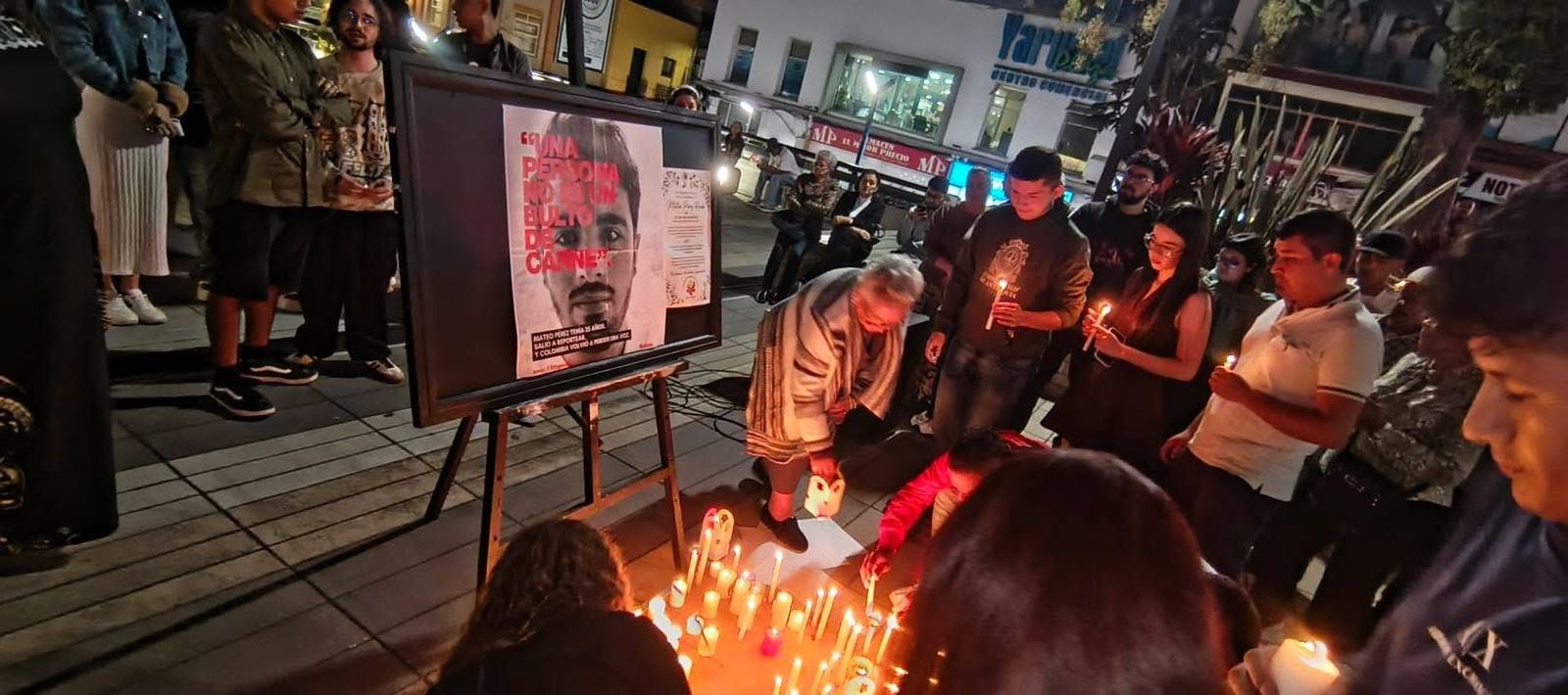 Velatón en homenaje de Mateo Pérez, en Yarumal. Foto: Cortesía Facebook