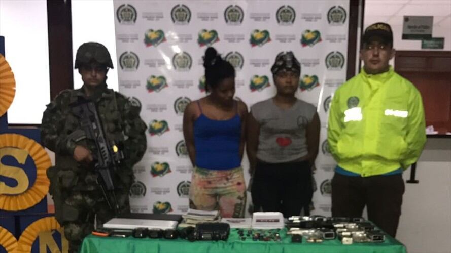 Recuperan menor de edad y capturan a dos presuntas integrantes Eln en el sur de Bolívar. Foto: Ejército Nacional