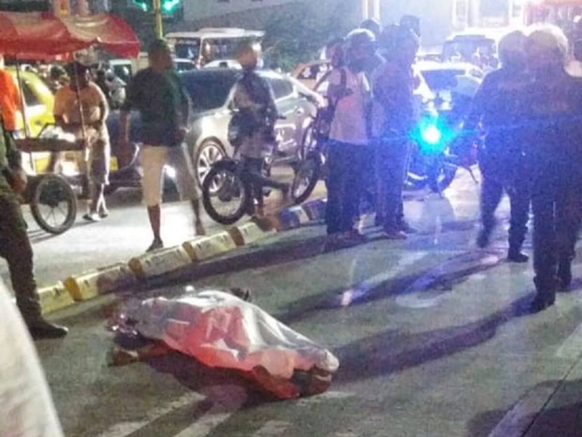 Muere ciclista tras ser arrollado por una ambulancia en Cartagena