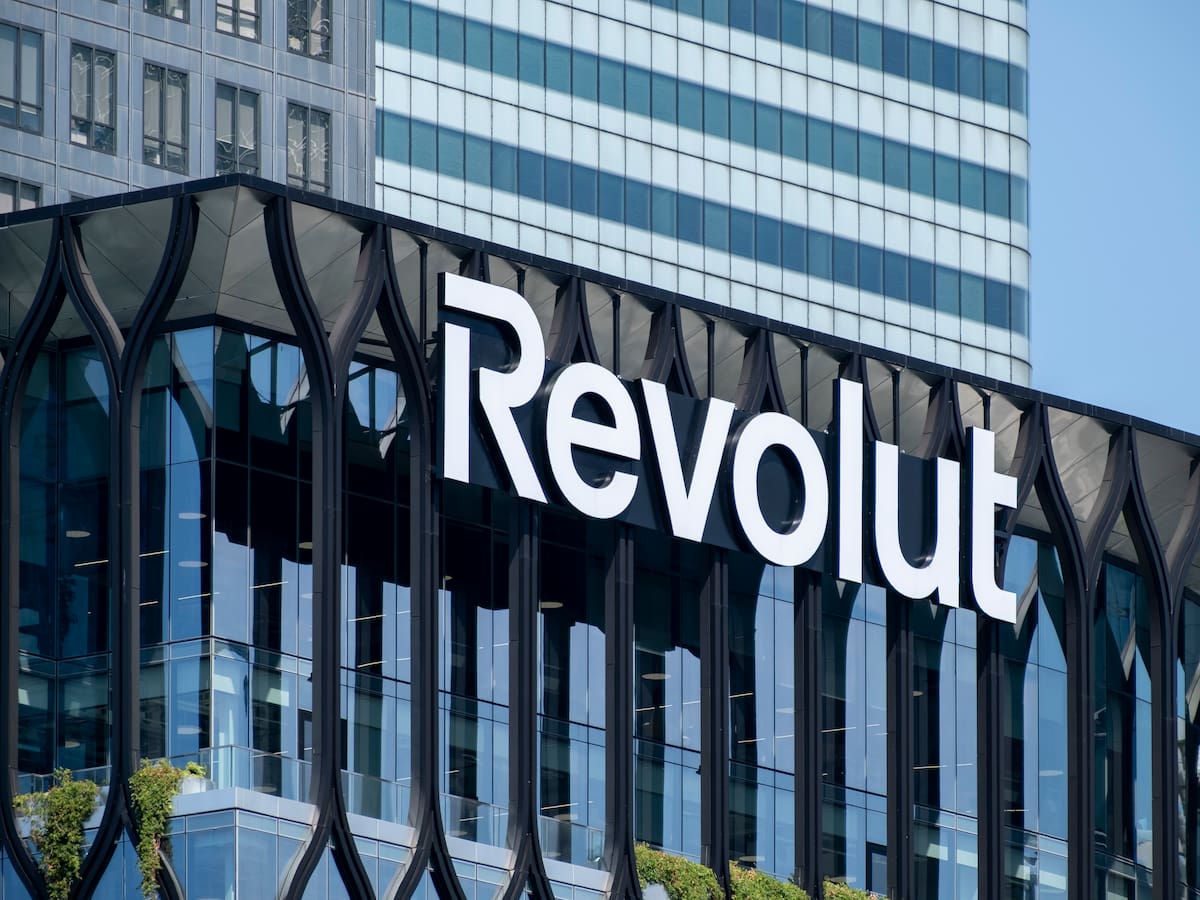 Revolut prepara su llegada a Colombia con una operación 100% digital