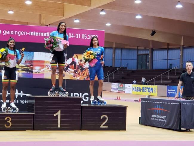 María Fernanda Timms, en los 200 metros Dobbin Sprint, se colgó la de Oro y Geiny Pájaro , se quedó con la de Bronce