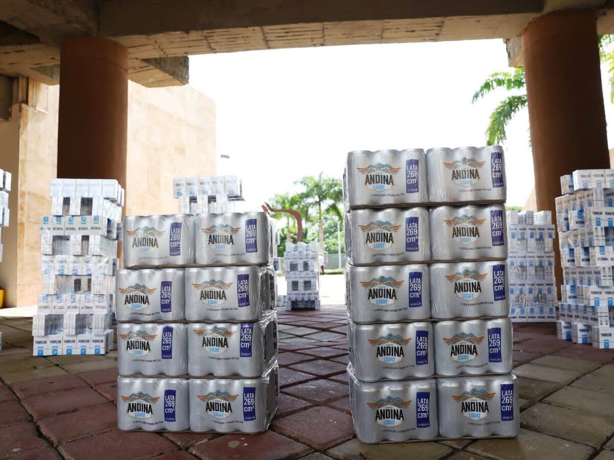 Incautadas 5.000 cajetillas de cigarrillos de contrabando y 306 bandejas de cervezas