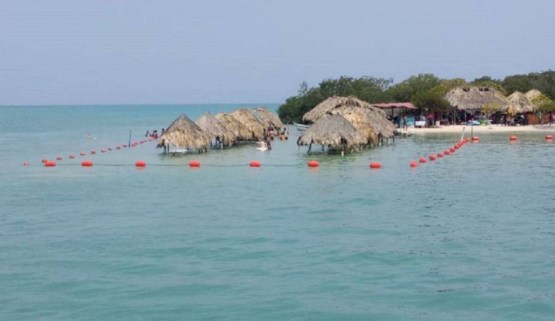 Actualmente el lugar tiene 80 boyas temporales que solo cubren 200 metros lineales para bañistas.