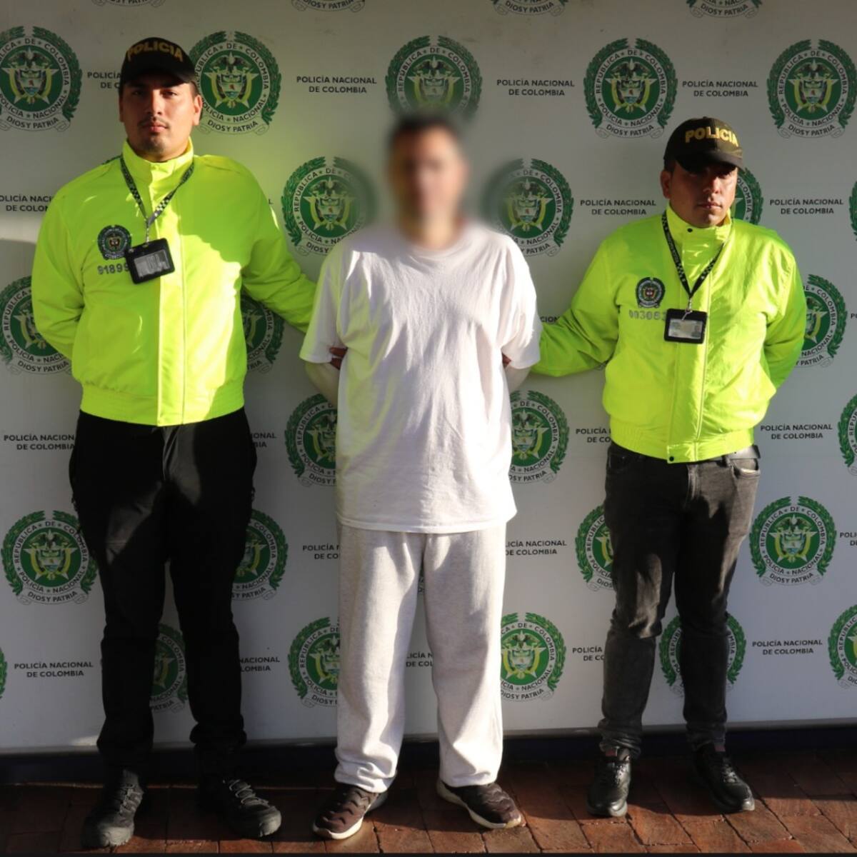 Profesor acusado de abuso sexual a menor de 14 años fue capturado en Aeropuerto El Dorado