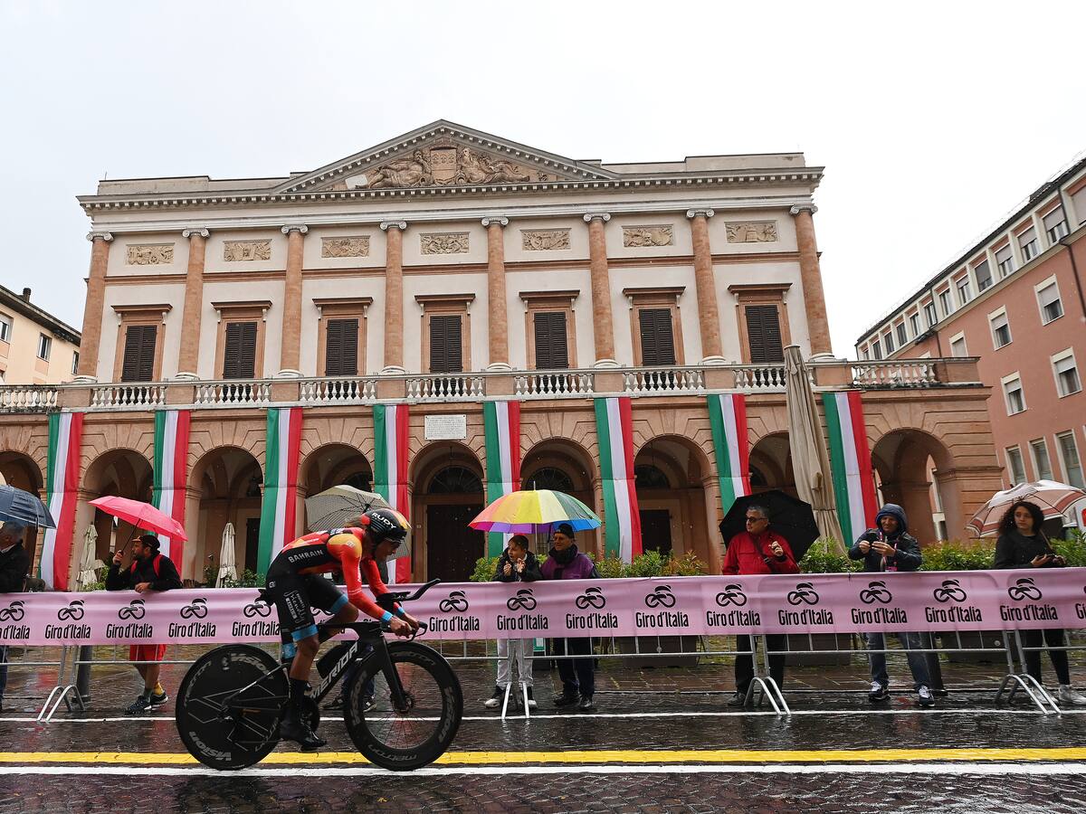 ¿Cómo le fue a los colombianos en la etapa 10 del Giro de Italia?