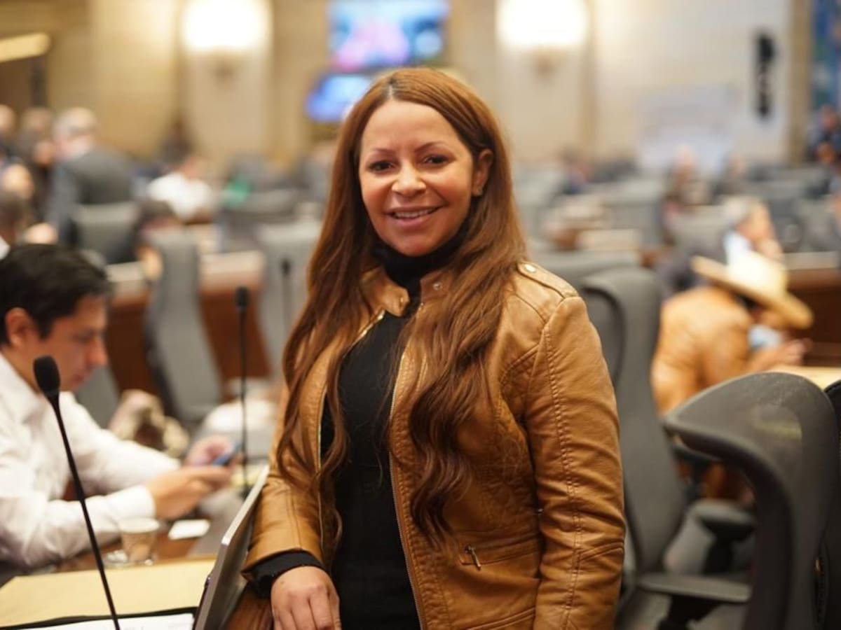 Congresista Ingrid Aguirre sufre infarto y su pronóstico es reservado